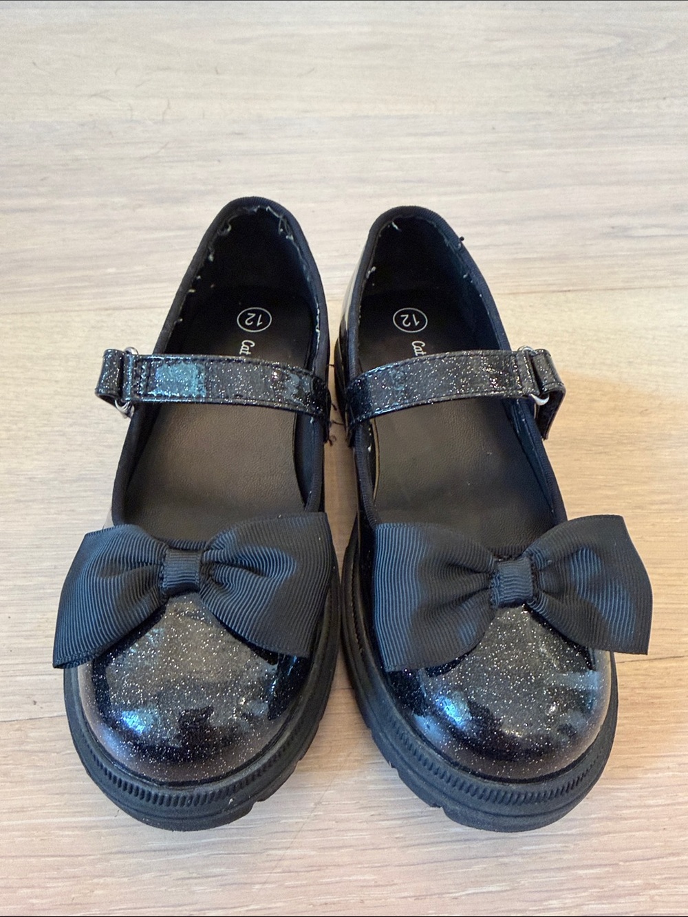 Cat and Jack Girls Size 12 Glitter Dress Shoes with Bow